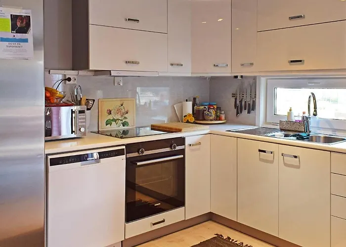 5 Person In Frederikstad-by Traum * Fredrikstad